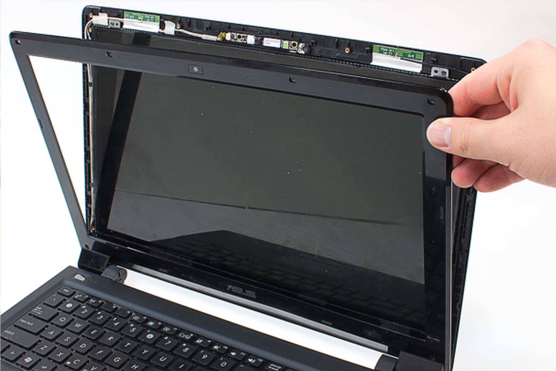 Laptop repairing services